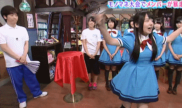山田菜々 カラスのモノマネ Gif 山田菜々 カラスのモノマネ Gif