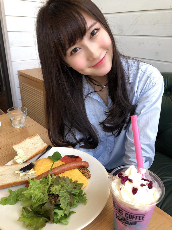 矢倉楓子 2018 breakfast (1)